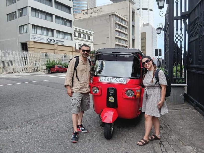 Colombo: Sightseeing Tour by Tuk Tuk Safari - All Inclusive - Fort’s lighthouse, clock tower, and Buddhist stupa