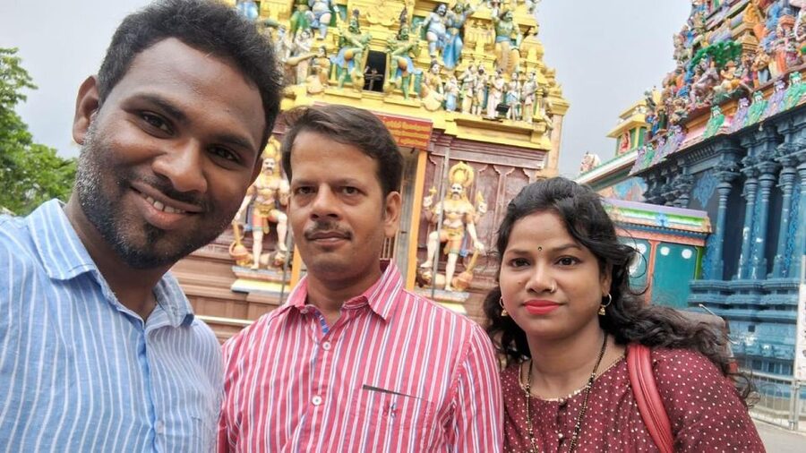 Colombo: Sightseeing Tour by Tuk Tuk Safari - All Inclusive - Floating Market and Lotus Tower