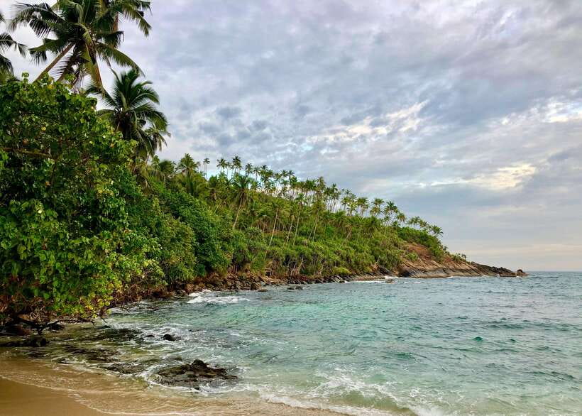 Colombo: Sri Lanka 4-Day Private Tour With 18 Amazing Places - The train to Ella and the Nine Arch Bridge