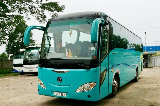 Colombo to Kandy Bus (Reserved Seats) - Air Conditioned - A reserved seat instead of a bus-stand scramble