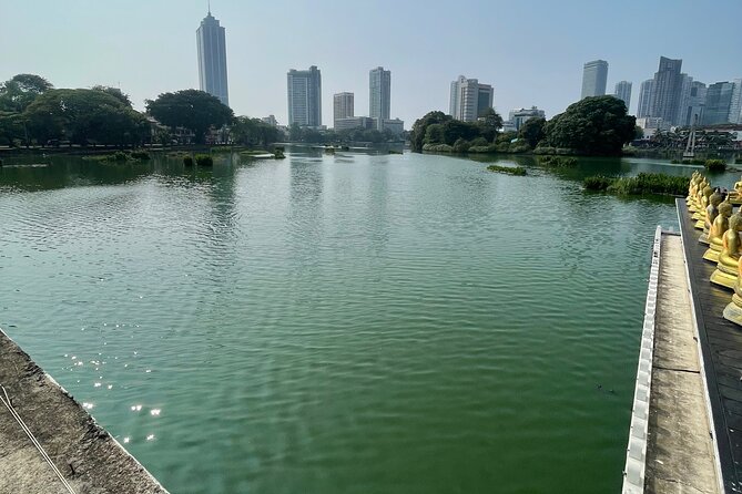 Colombo Tuk Tuk City Tour - Parks, parliament, and colonial Colombo