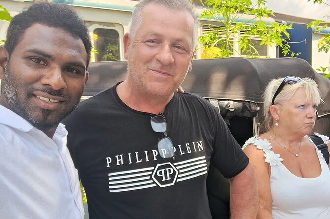 Colombo tuk tuk city tour -Entry Fees, and food Included - Why a tuk tuk works well in Colombo
