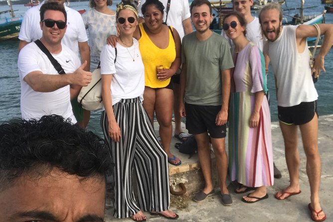 Colombo TUK TUK CITY Tours -Sightseeing Entry Fees - Pettah markets and the Floating Market