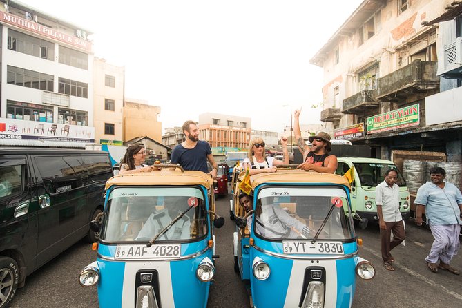 Colombo Tuk Tuk Safari - What the food stops are really like