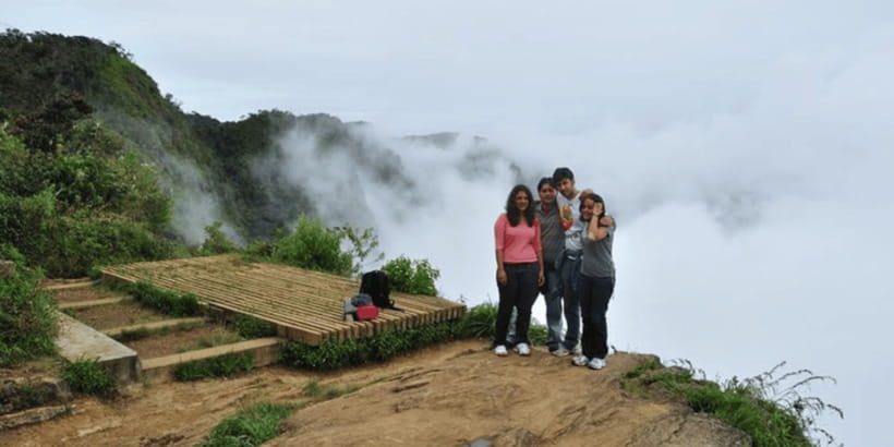 Comprehensive Excursion: Horton Plains and Pedro Tea Factory - An early road to Horton Plains