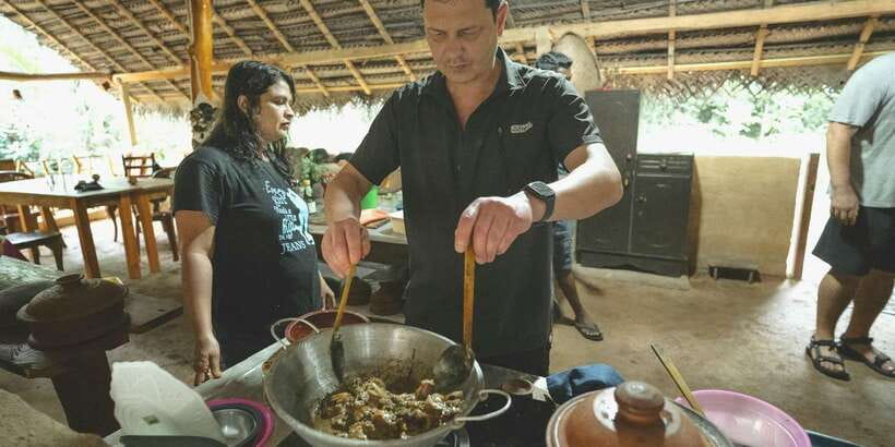 Cooking Class: Sajee’s Place Cooking Class sigiriya - From shared prep to a large Sri Lankan lunch or dinner