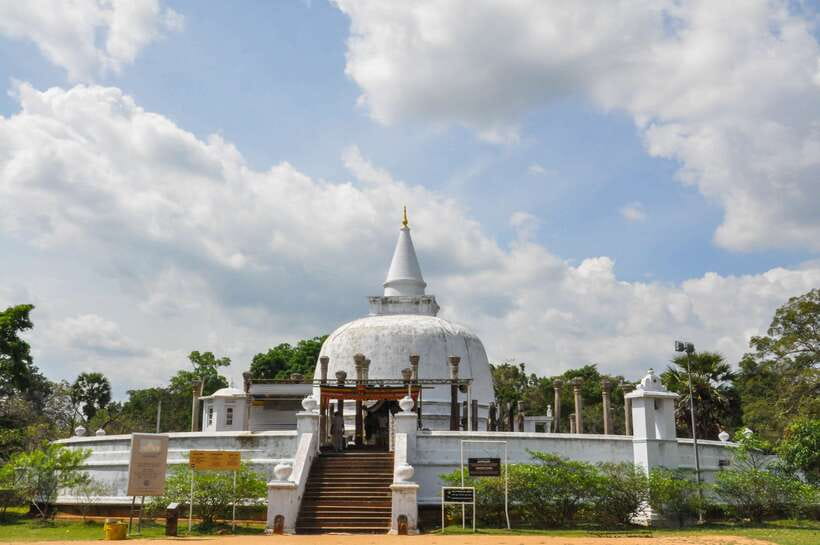Dambulla: Anuradhapura and Mihintale Day Tour - Who will enjoy this day most?