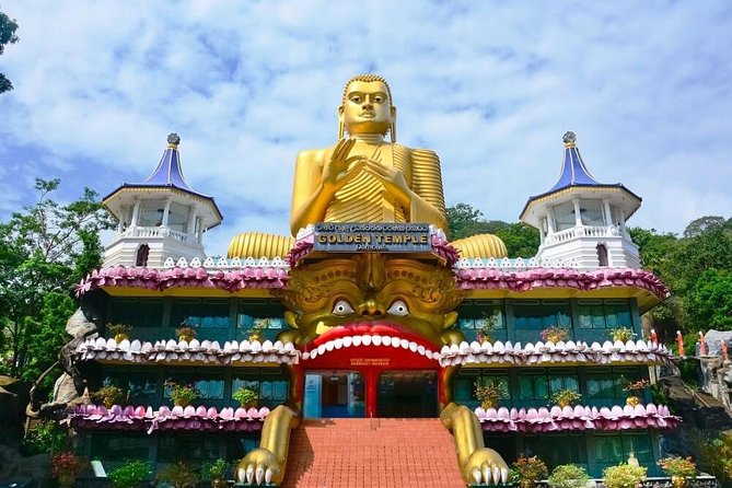 Dambulla, Sigiriya and Pidurangala Tour from Kandy - Dambulla Cave Temple in one hour
