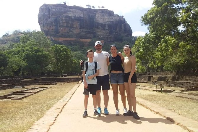 Dambulla & Sigiriya Day Tour from Colombo / Negombo with Lunch - Key Points Before You Book