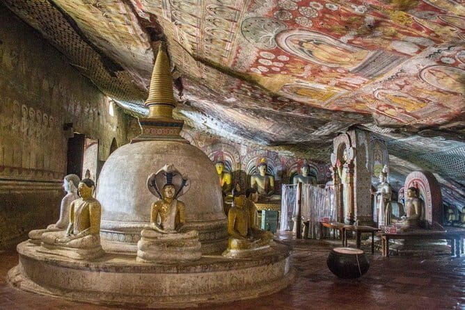 Day Tour Kandy to Sigiriya with Dambulla Cave Temple Excursion - Pidurangala Rock and the view back to Sigiriya