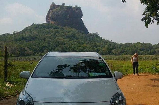 Day tour to Sigiriya & Dambulla from Kandy by B Super Tours - Who should book this experience?