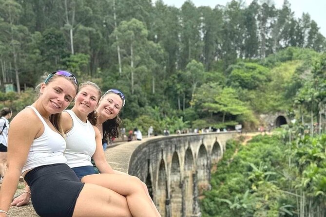 Day trip to ELLA & LIPTON's SEAT with Train Ride [ALL INCLUSIVE] - Little Adam’s Peak adds a manageable walk