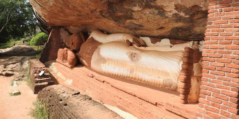 Day Trip to the Ancient Capital of Polonnaruwa From Colombo - Topa Wewa and the Sea of Parakrama