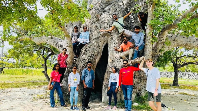 Delft and Nainativu Island Tour with Local Guide ( Jaffna ) - Lunch with a Delft family