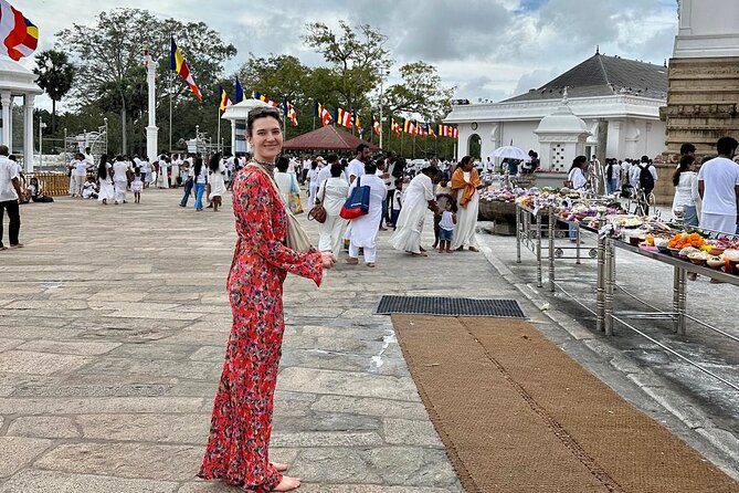 Delve Into Ancient Anuradhapura with Optional Visit to Mihintale - Why this tour makes Anuradhapura easier to read
