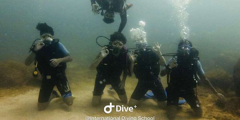Discover Scuba Diving : Hikkaduwa : Scuba Diving - Photos, refreshments, and the final review