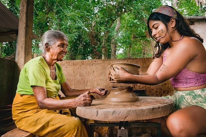 Discover Sri Lanka with Tailored Tours for Timeless Memories - Akinda’s role: driver, planner, and local guide