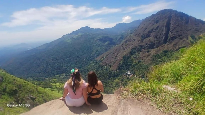Ella: 9 Arches Bridge, Little Adam's Peak, Tea Factory - What the $29 price really covers