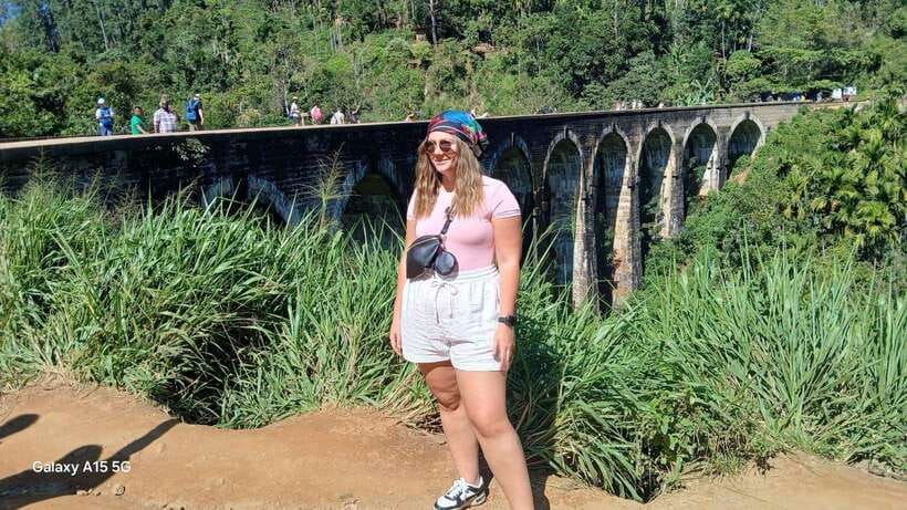 Ella: 9 Arches Bridge, Little Adam's Peak, Tea Factory - Should you book it?