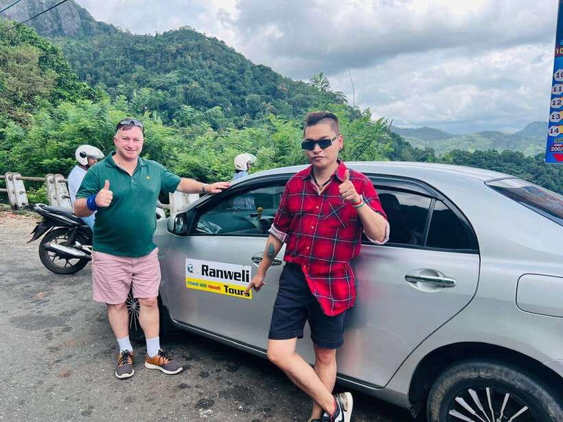 Ella Day Tour from Kandy with tea factory - Guides, flexibility, and the private format
