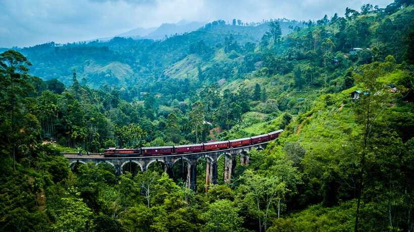 Ella: First Class Scenic Train Ticket To/From Nanuoya - This is a ticket service, not a guided excursion