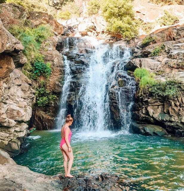 Ella: Little Adam's Peak, 9 Arch Bridge, Ravana Falls Tour - Timing, comfort, and what to pack