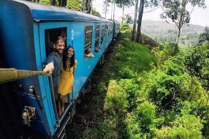 Ella Private Day Tour with Train Ride and Visit to Nine Arch - What the $145 price includes