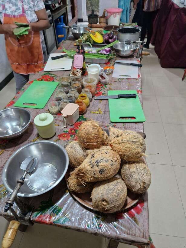 Ella: Sri Lankan Authentic Cooking expirience - Sitting down to eat what you prepared