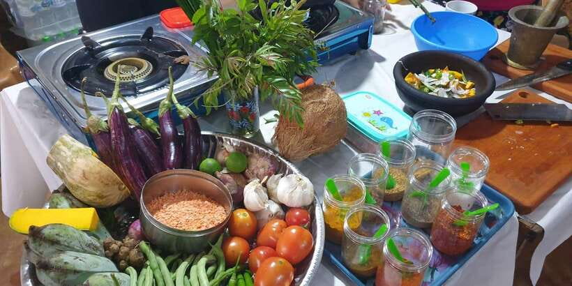 Ella: Sri Lankan Cooking Class with Neranji at Homestay - From preparation to a shared meal