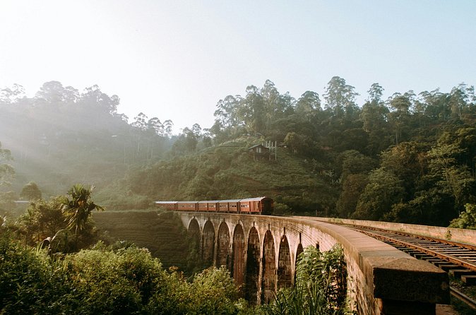 First Class Scenic Train Ticket From Kandy To Ella - The final approach into Ella