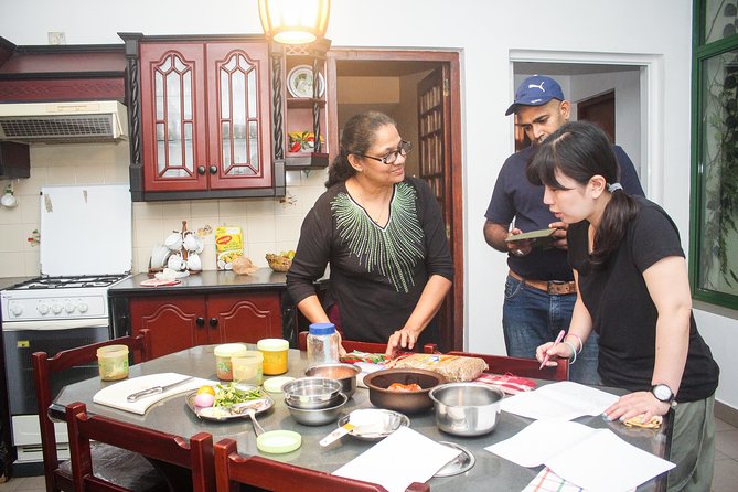 Flavours of Sri Lanka - Starting with a garden walk in Kandy