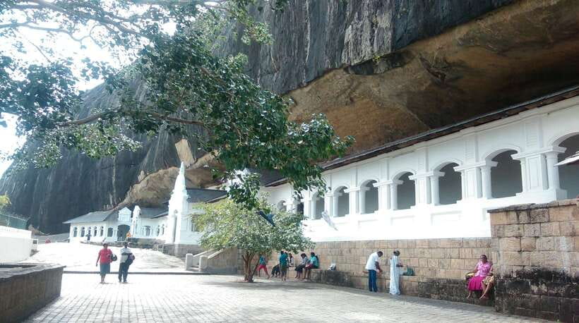 From Colombo: All Inclusive Sigiriya, Dambulla &Village Tour - Should you book the Sigiriya and Dambulla day trip?