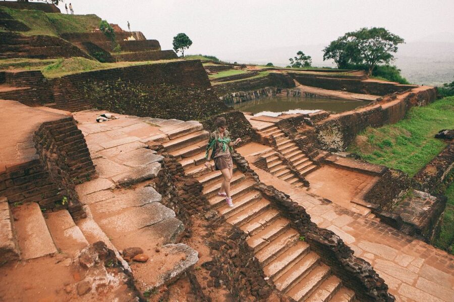 From Colombo: Sigiriya and Dambulla Day Trip with Safari - Who should book this experience?
