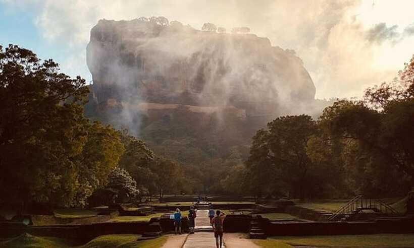 From Colombo: Sigiriya Rock Sunrise Climb with Dambulla … - Breakfast after the climb