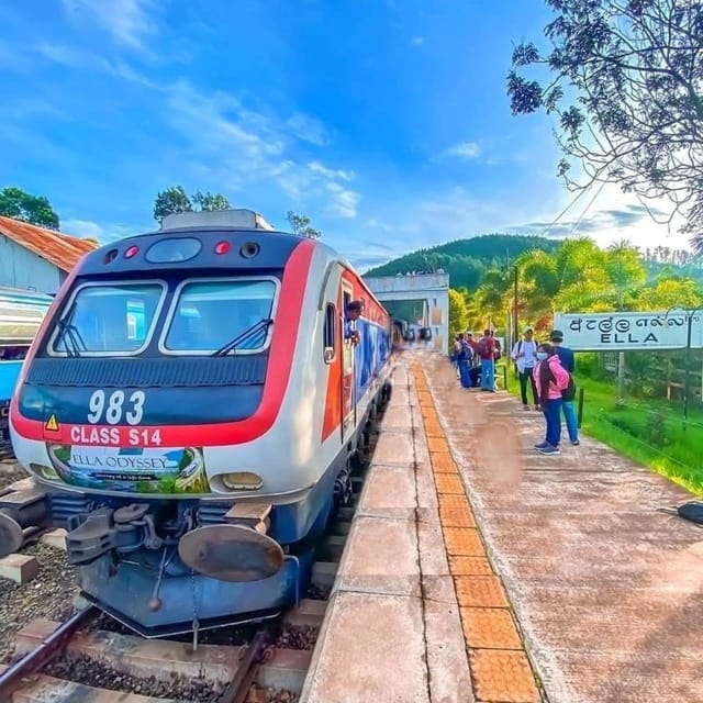 From Ella- All inclusive Day Trip of 8 Iconic Sights & Train - Nine Arch Bridge is built for photographs