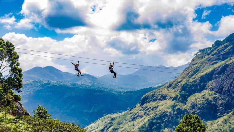 From Galle/Hikkaduwa/Mirissa: Day Trip to Experience Ella - Flying Ravana Mega Zipline for an extra charge