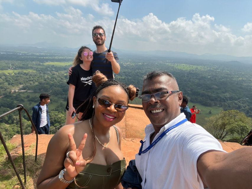 From Kandy: Sigiriya, Dambulla and Minneriya Private Tour - Minneriya National Park by open-air 4x4