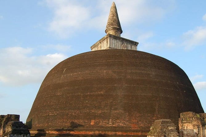 From Kandy to ELLA Private day tour - What the $100 price really covers