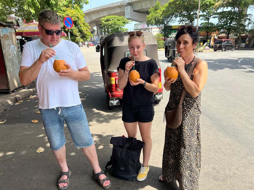 From Negombo: Colombo City Tour by Tuk Tuk with Hotel Pickup - Guides, safety, and the private format