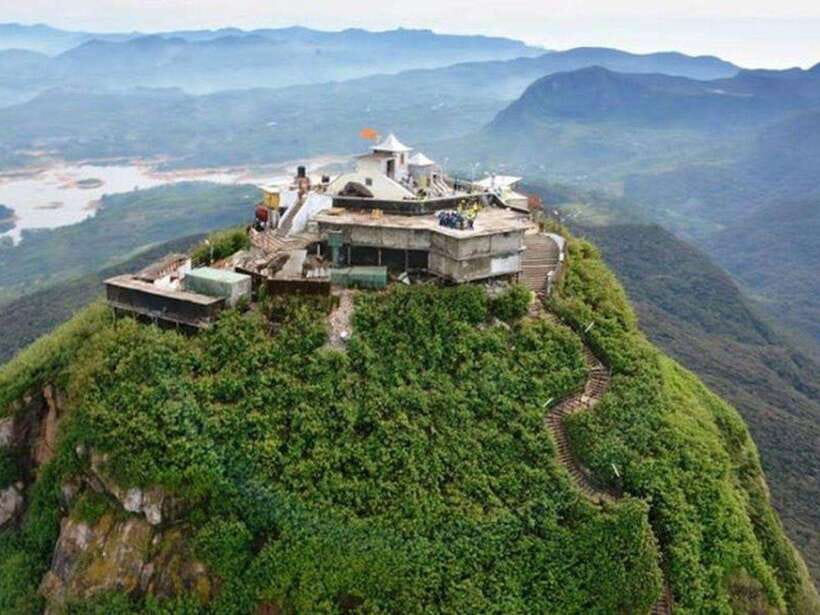 From Nuwara Eliya: Summit Bliss, Adams Peak Guided Hike - Why the midnight start makes sense