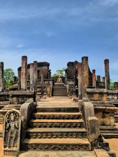 Polonnaruwa Ancient City Tour/Day Tour