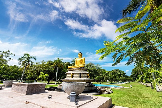 Full-Day Colombo City Tour (Private Car) - Shopping stops: jewelry, crafts, and street art