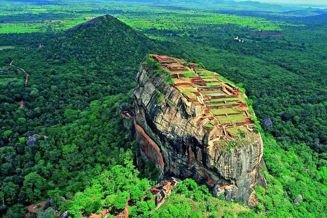 Full-Day Private Tour to Sigiriya and Dambulla - Why this private Colombo day trip works