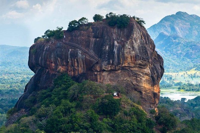 Full-Day Private Tour to Sigiriya and Dambulla - The guides can make or break the day