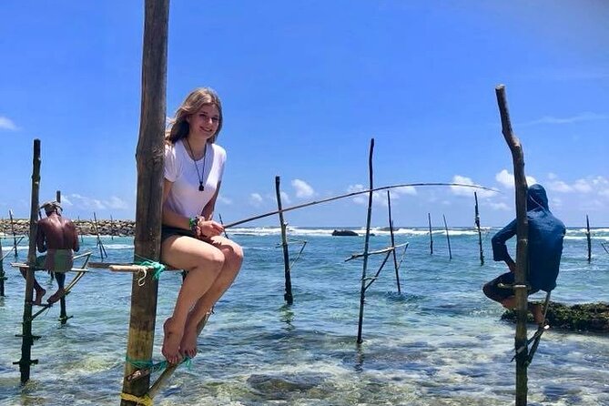 Galle Day Trip with River Safari, Sea Turtle & Stilt Fishermen - Ambalangoda masks, wood carving, and the shopping question