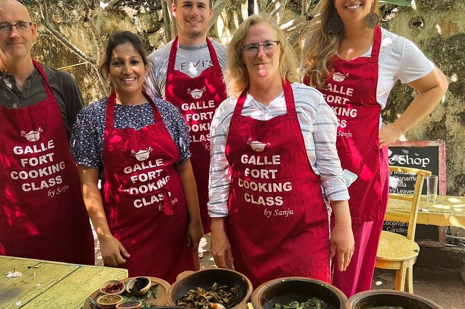Galle Fort cooking class - Cooking Sri Lankan curry inside Galle Fort