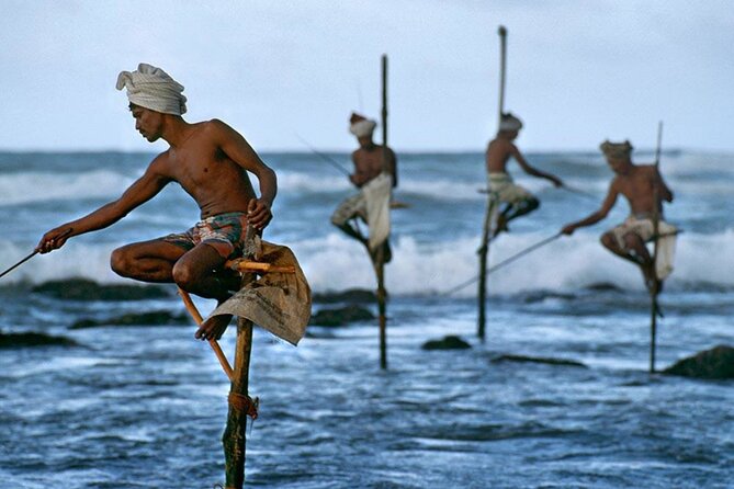 Galle Instagram Tour: Most Famous Spots (Private & All-Inclusive) - Guides, photographs, and the human side of the day