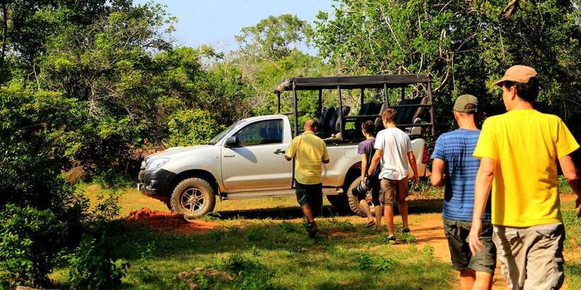 Galle/Mirissa/Tangalle:Udawalawa Safari & Elephant Orphanage - The long coastal pickup is part of the day
