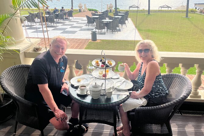 Highlights Colombo Day Tour With Afternoon HIGH TEA In Galle Face Hotel - Colombo Fort, the Old Parliament, and the lighthouse