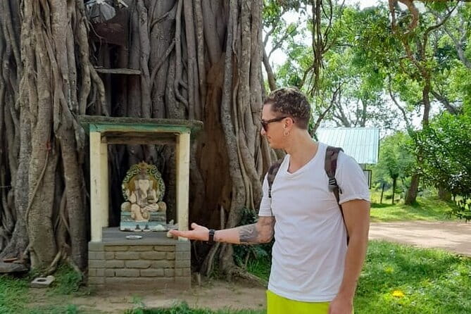 Interactive Batik Workshop and Lessons in Sri Lanka - Wax, tools, and the careful work of resisting dye
